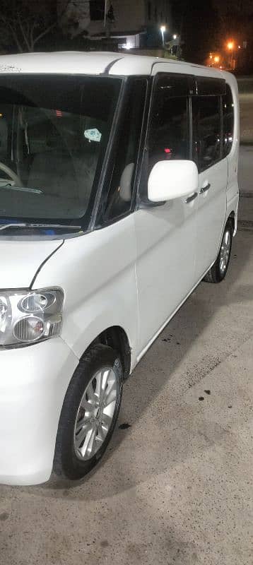 Daihatsu Tanto 2013 3