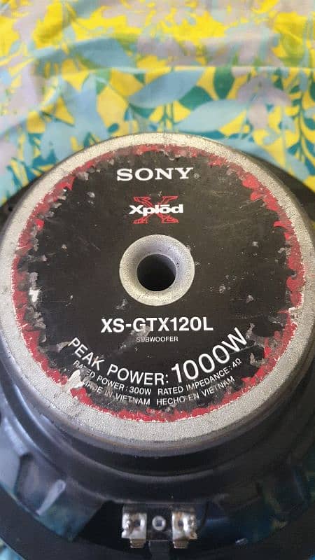 sony xplod car woofer 1