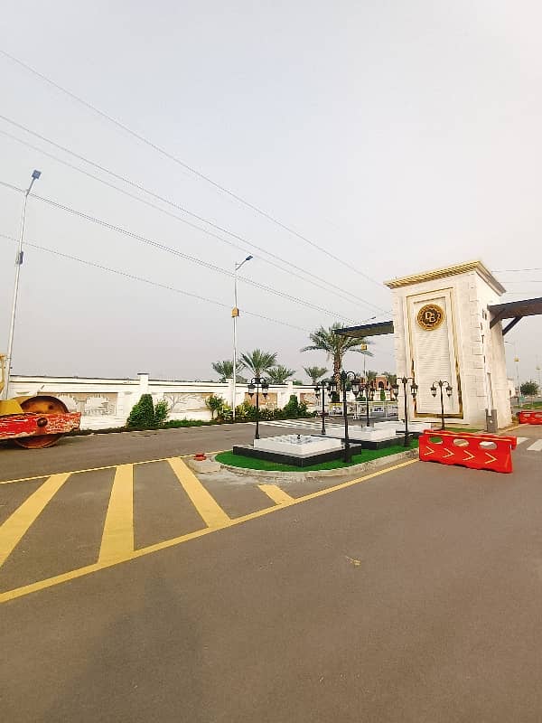 1 Kanal Prime Location Plot Available For Sale In Divine Enclave East Canal Road Faisalabad 0