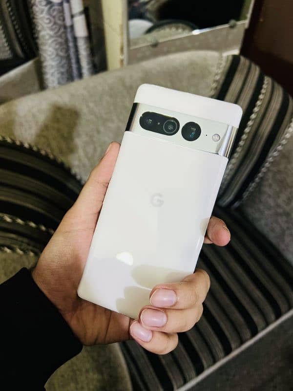 Google Pixel 7 Pro, Approved 0