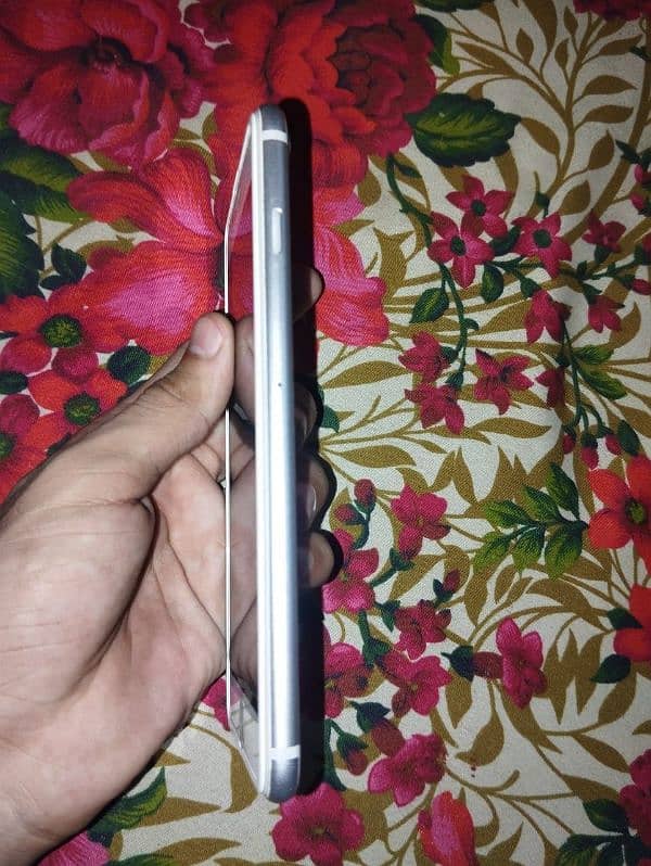 I Phone 7 Plus PTA APPROVED 128 GB 5