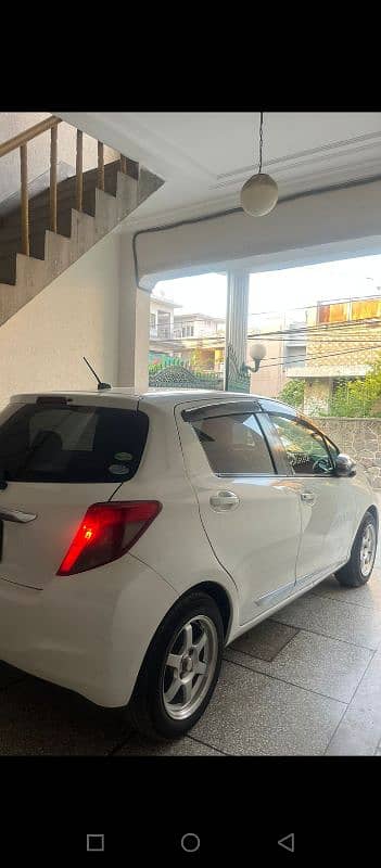 Toyota Vitz 2012 1