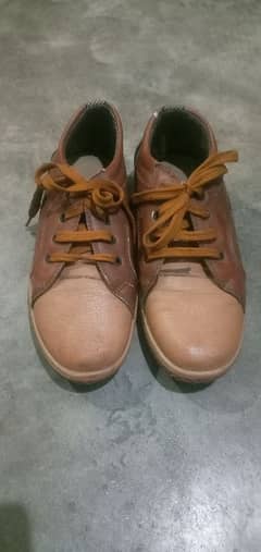 Boy shoes