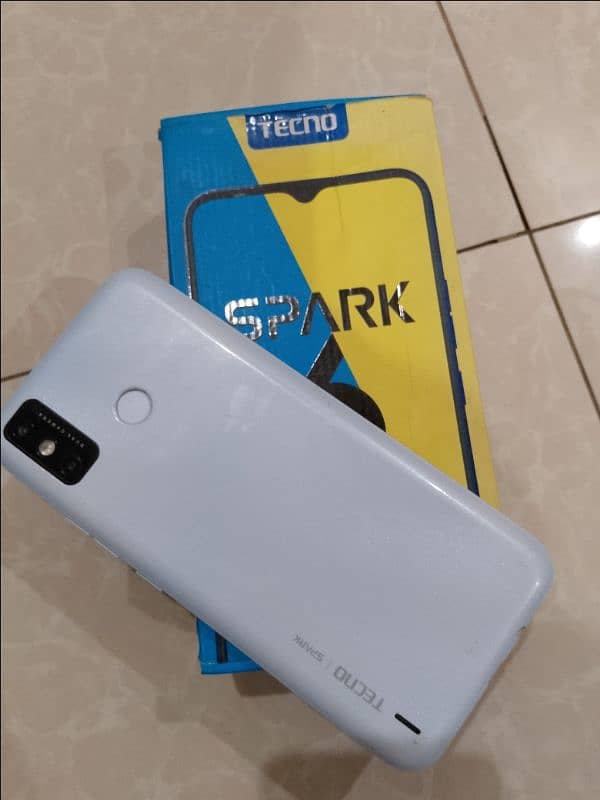 Tecno spark 6 go 4 64 0