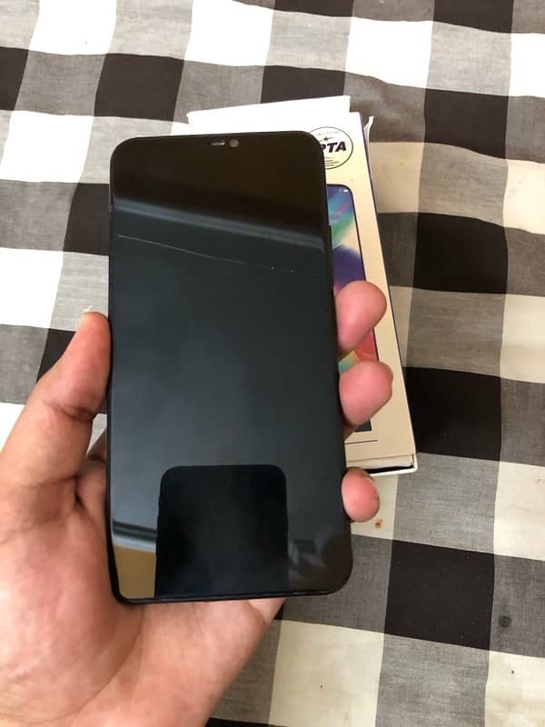 Vivo y85 with box 4 / 64 Dual sim pta approved 1