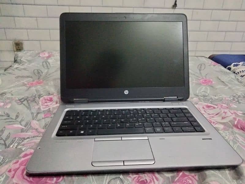 Hp laptop generation 6th in very good condition and 0