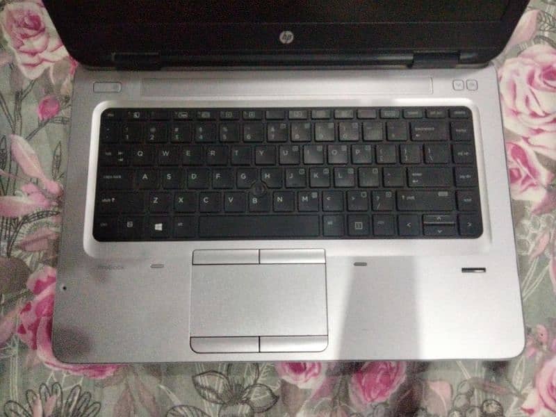 Hp laptop generation 6th in very good condition and 4