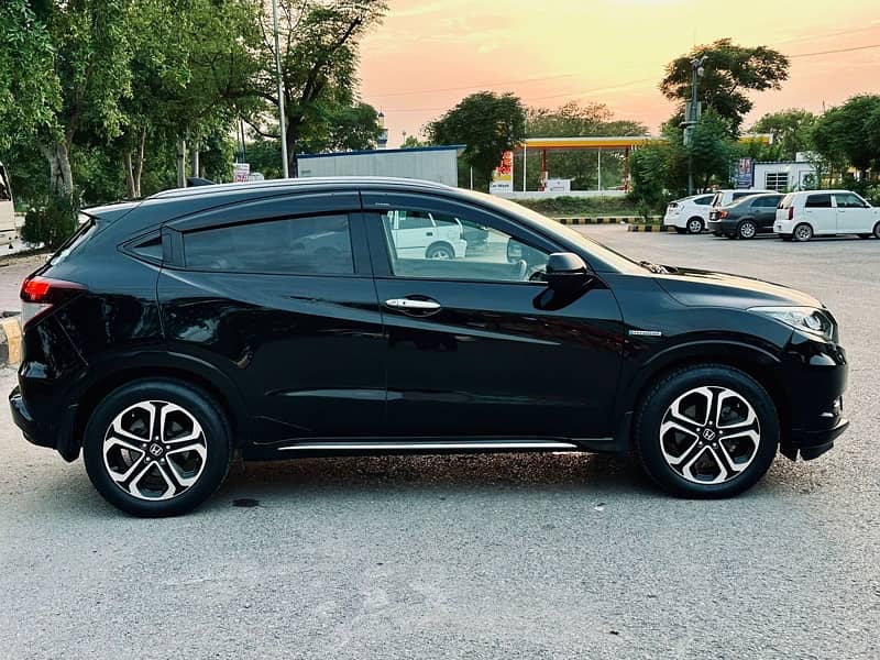 Honda Vezel 2017 5