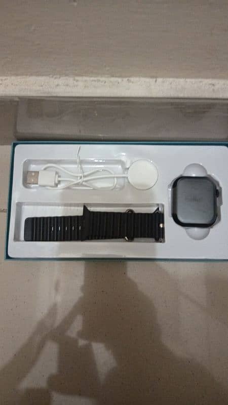 Series 9 Smart Watch 1