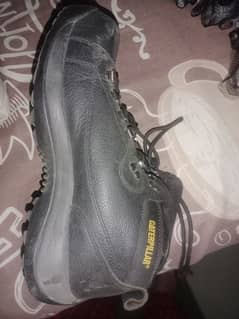 safety shoes for sale in very good and neat condition. size 10.