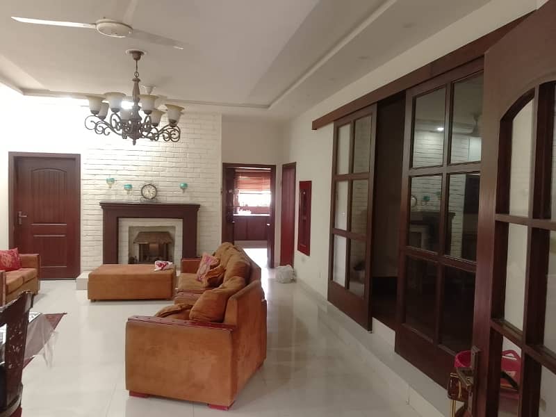 1 KANAL LUXURY HOUSE FOR SALE IN BAHRIA TOWN LAHORE (100% ORIGINAL AD) 5