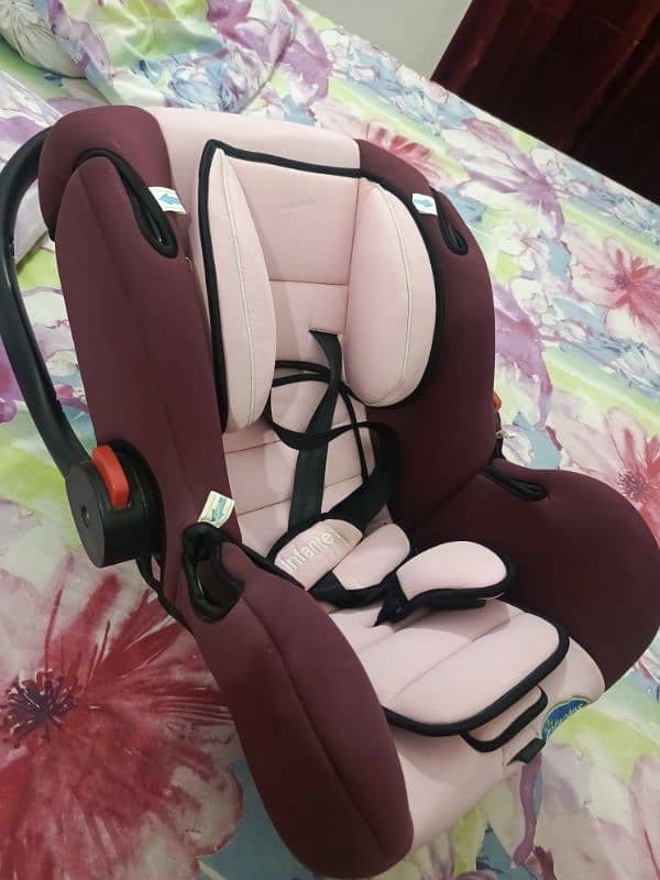 Baby Carry Cot/ Car Seat 9