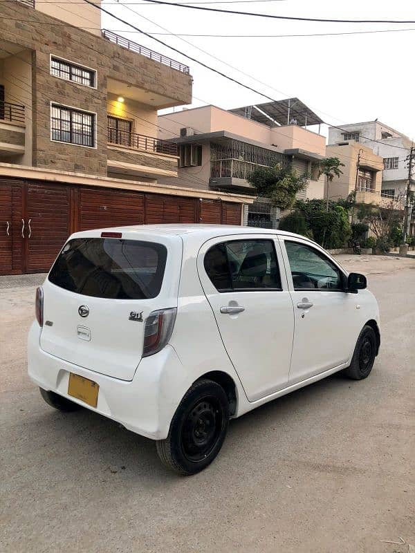 Daihatsu Mira 2012 1