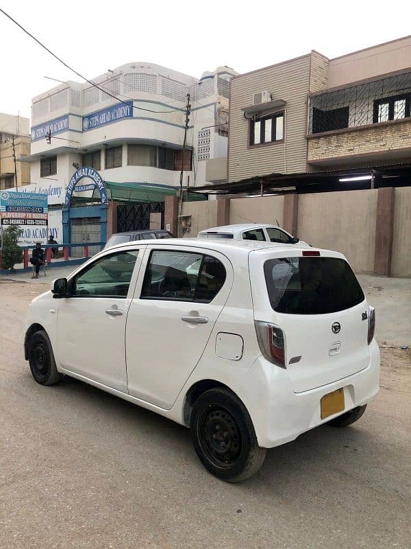 Daihatsu Mira 2012 2