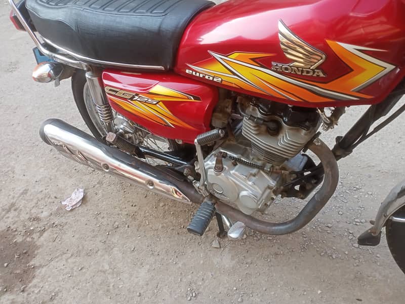 Honda 125 Karachi number 5