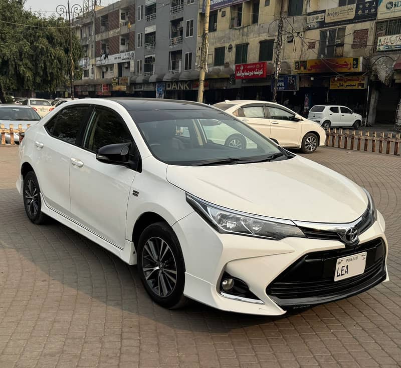 Toyota Corolla Altis 1.6 2018 5