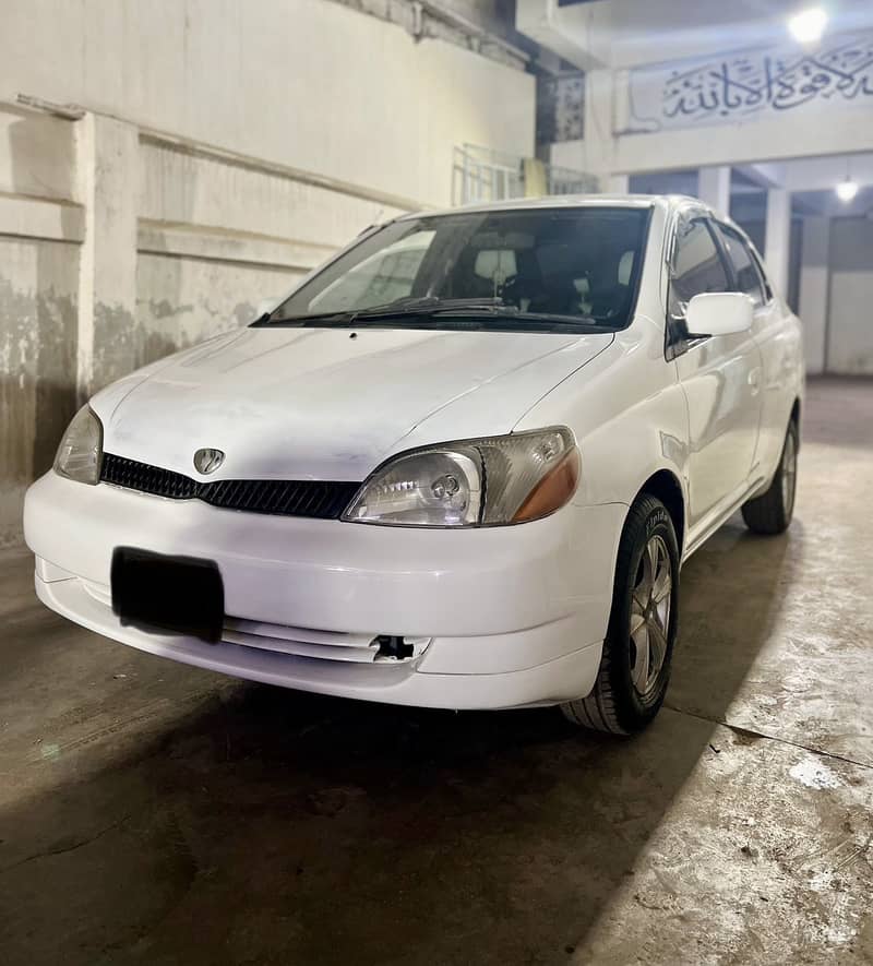 Toyota Platz 2000 4