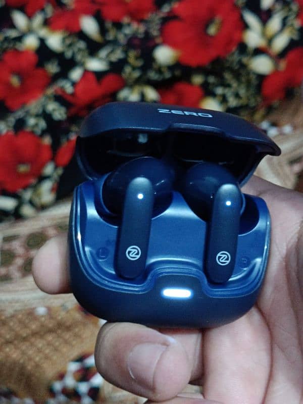 New Zero Wave earbuds 4