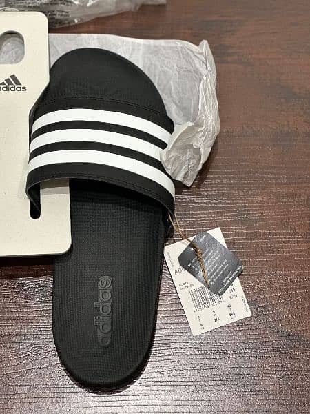 Adidas Adilette Comfort Slides 3