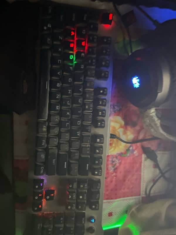 Dasoul RGB mechanical keyboard 1