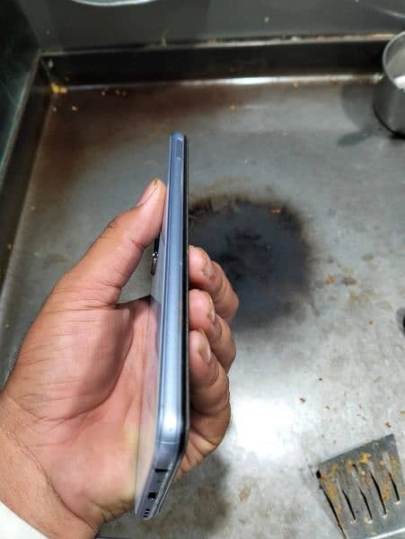 Vivo Y20 inda piece 10by10 Condition 1