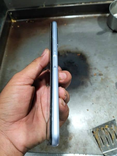 Vivo Y20 inda piece 10by10 Condition 3