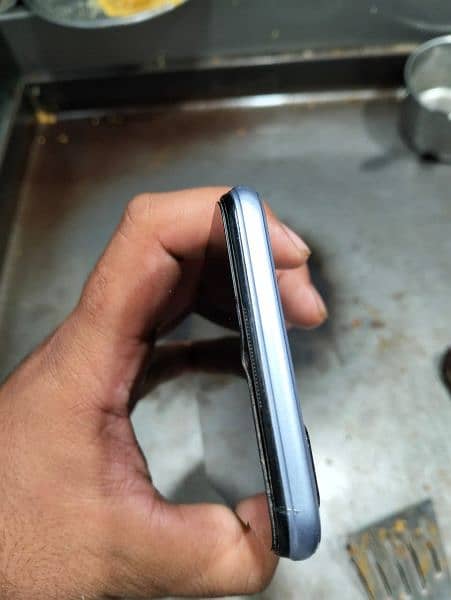 Vivo Y20 inda piece 10by10 Condition 4