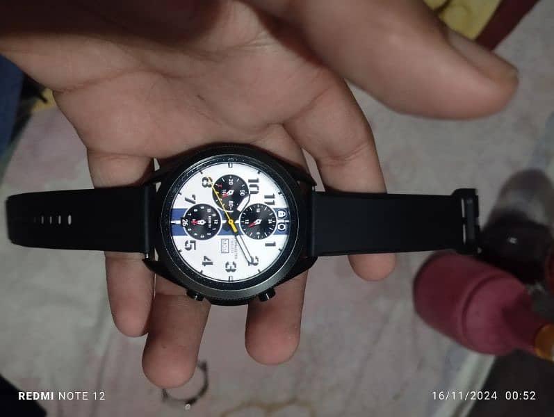 Samsung galaxy watch 3 In 9 by 10 condition 3