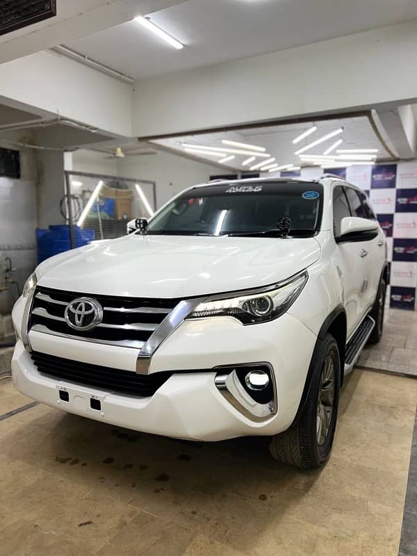 Toyota Fortuner 2.8 Sigma 4 diesel 2018 1