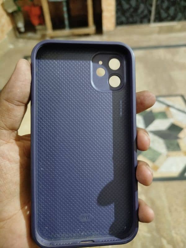 iPhone 11 back cover 7