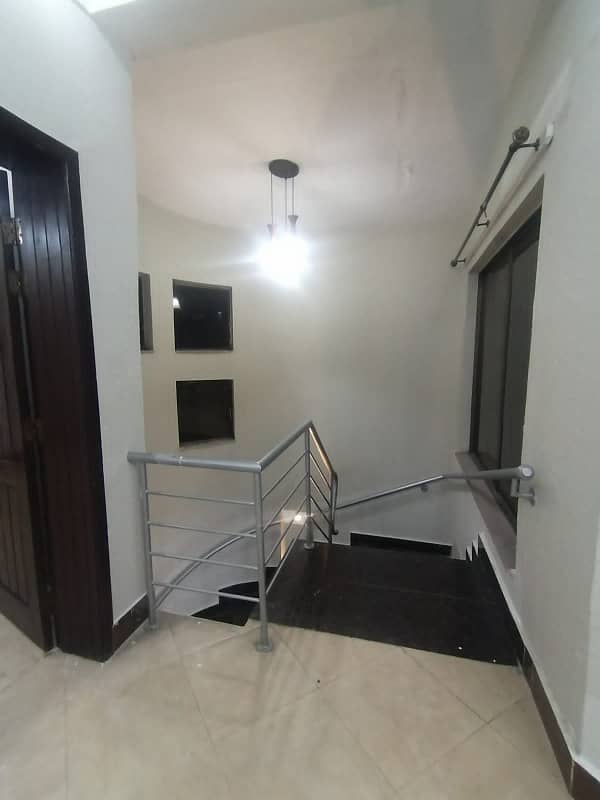 12 Marla house available for rent in safari villa phase 7 bahira town 6