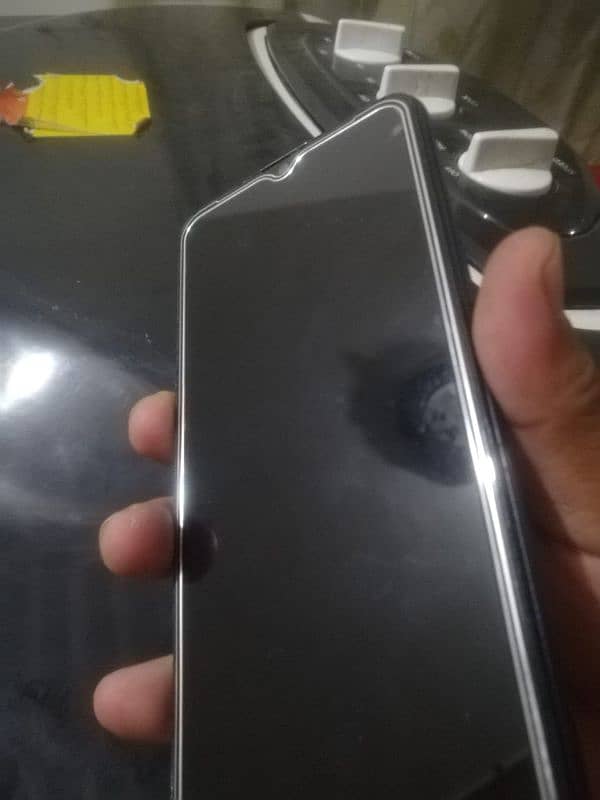 Infinix hot 10i 4/128 with box 12