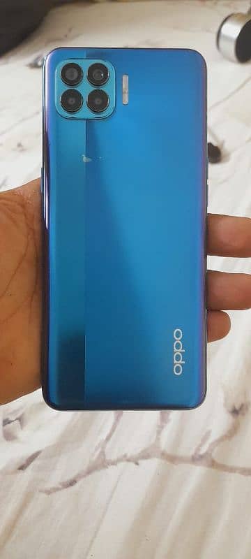 OPPO F17 PRO 4