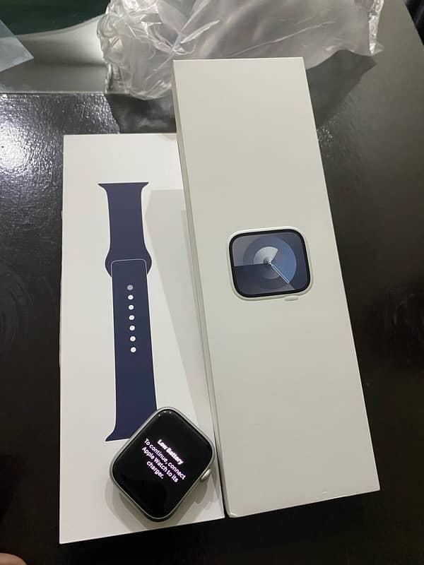 Apple watch series 9 45mm wifi+ cellular complete box and accessories 0