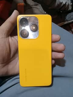 tacno 10c with box 4+4/128gb . condition 8.5 /10