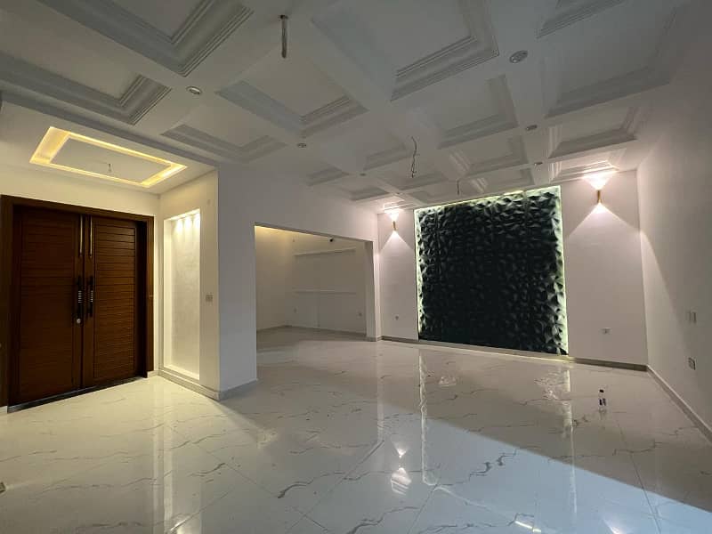 8 Marla Beautiful House Available For Rent In Kent Housing Sialkot 3