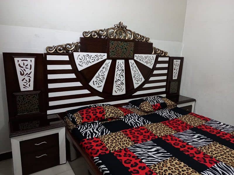 bedroom set 4 piece with mattress urgent sale 1