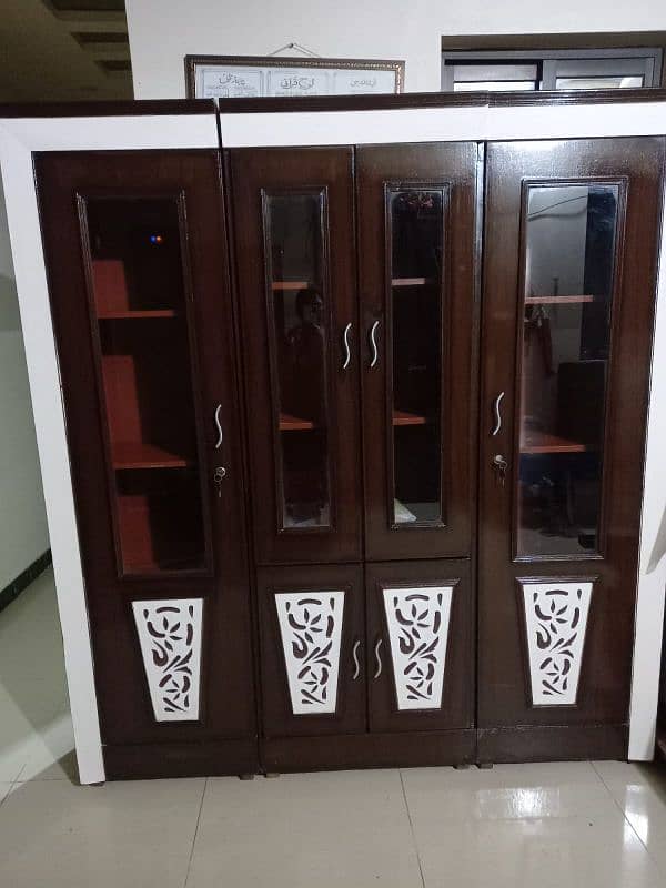 bedroom set 4 piece with mattress urgent sale 7