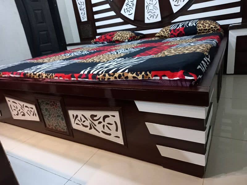 bedroom set 4 piece with mattress urgent sale 10