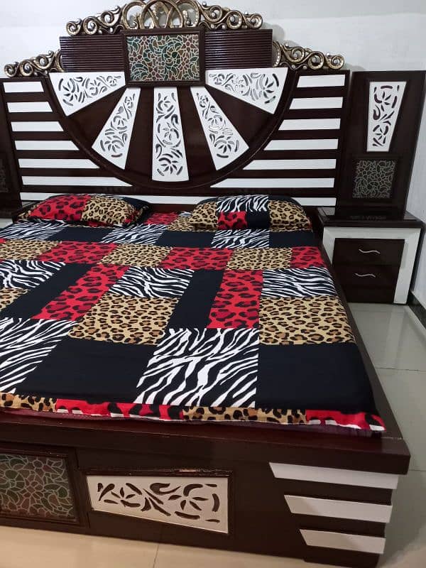 bedroom set 4 piece with mattress urgent sale 15