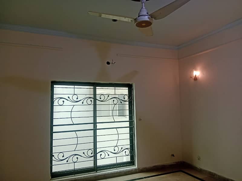 8 Marla Like New Upper Portion Available for Rent In Sector B, Bahria Town Lahore 10