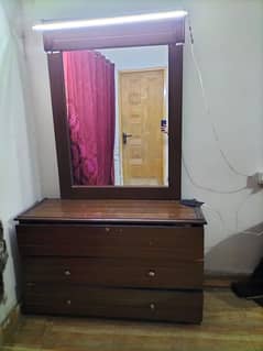 100% original wood dressing table