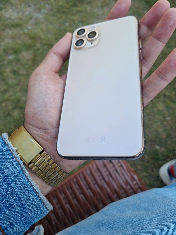 Iphone 11 pro Non pta 7