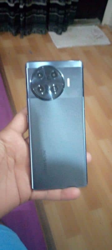 Tecno spark 20 pro plus urgent sale 1