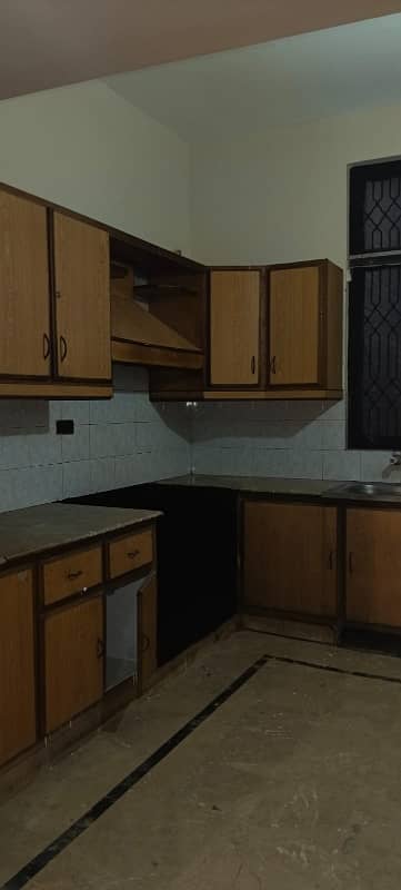 10 Marla Upper Portion For Rent Iqbal Town 3