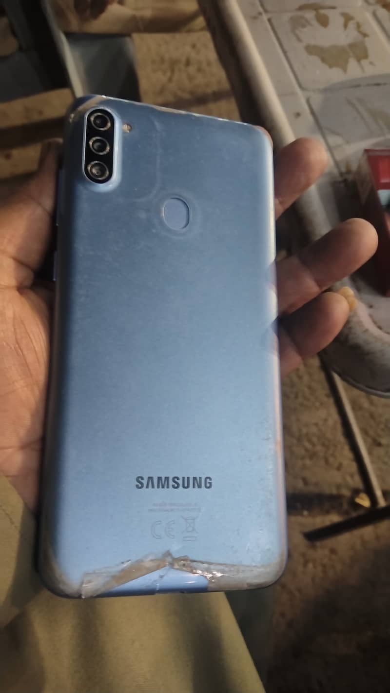 Samsung a11 mint condition 3