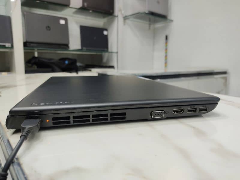 Lenovo ThinkPad  core i3 7th 4