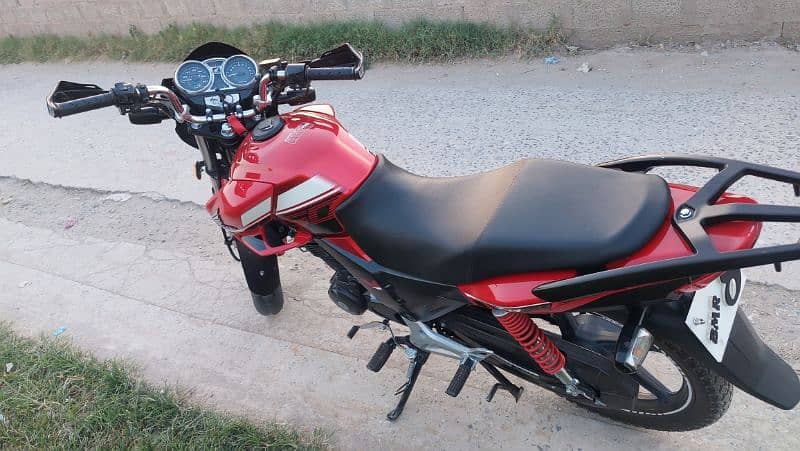 HONDA 150F WITH GOLDEN ONE DIGIT NUMBER. 4