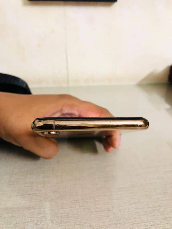 IPhone XS Max 256Gb Gold 5