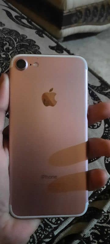 I phone 7 Rose gold waterpack 32gb non pta 2